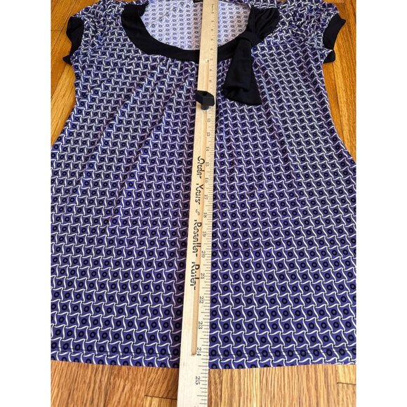 Purple Geometric Print Short-Sleeve Top With Black Accents & Bow Detail Womens M - Picture 5 of 7